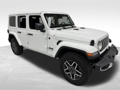 2025 Jeep Wrangler 4-Door Sahara 4x4