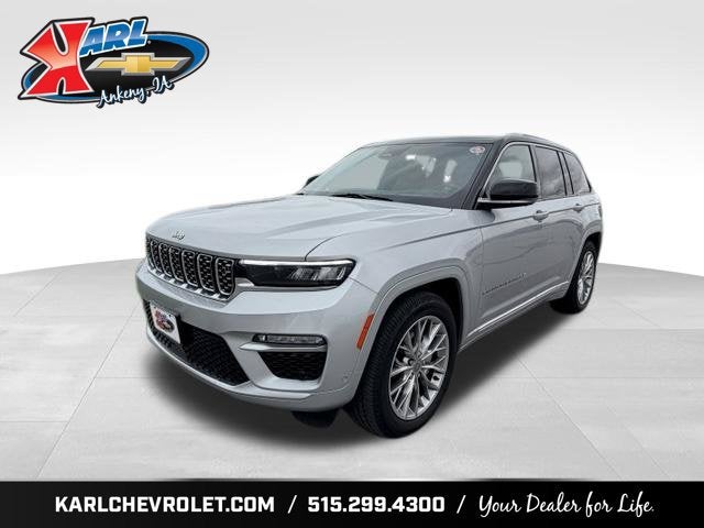 2022 Jeep Grand Cherokee Summit