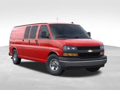 2025 Chevrolet Express Cargo WT