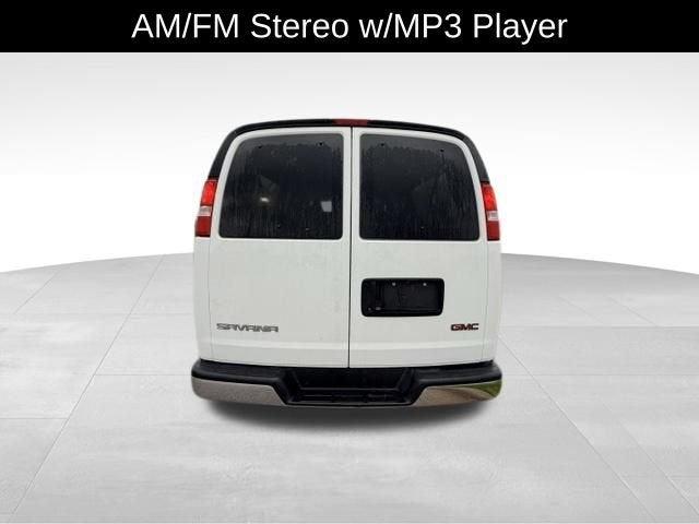 2025 GMC Savana Passenger LT