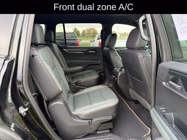 2025 GMC Acadia AT4