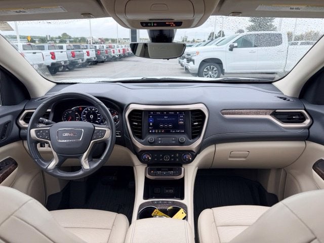 2020 GMC Acadia Denali