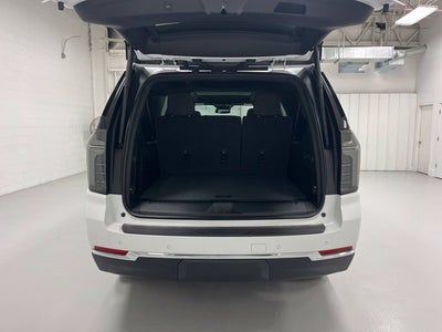2027 Chevrolet Suburban LT