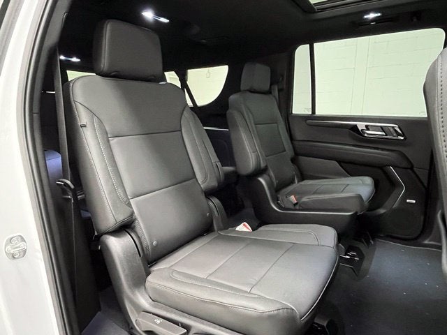 2027 Chevrolet Suburban LT