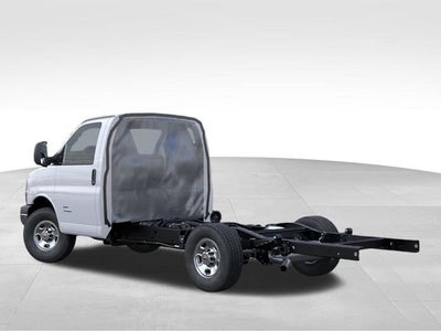 2026 Chevrolet Express Cutaway 3500 1WT
