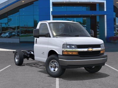 2026 Chevrolet Express Cutaway 3500 1WT