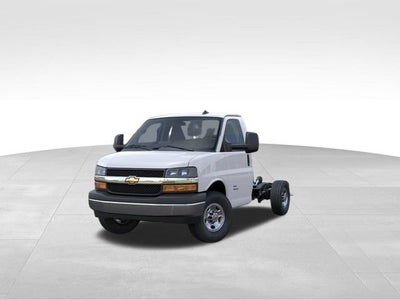 2026 Chevrolet Express Cutaway 3500 1WT