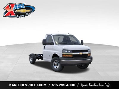 2026 Chevrolet Express Cutaway 3500 1WT