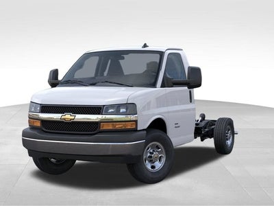 2026 Chevrolet Express Cutaway 3500 1WT