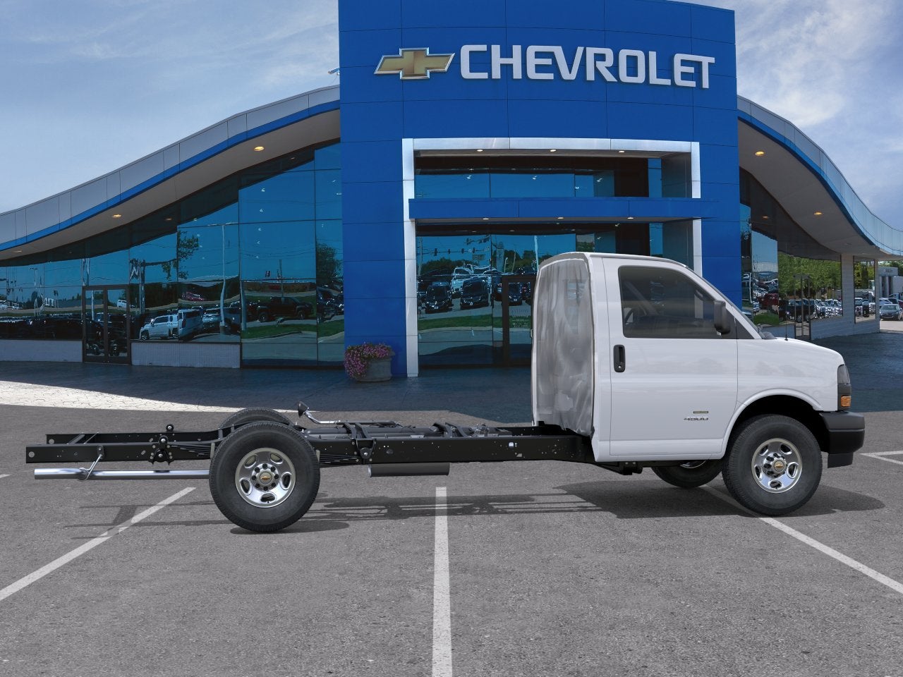 2026 Chevrolet Express Cutaway 3500 1WT