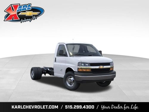 2026 Chevrolet Express Cutaway 3500 1WT
