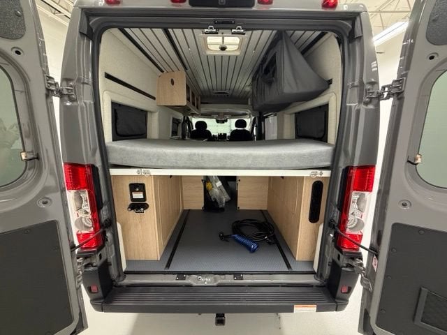 2025 RAM ProMaster Cargo Van SLT+