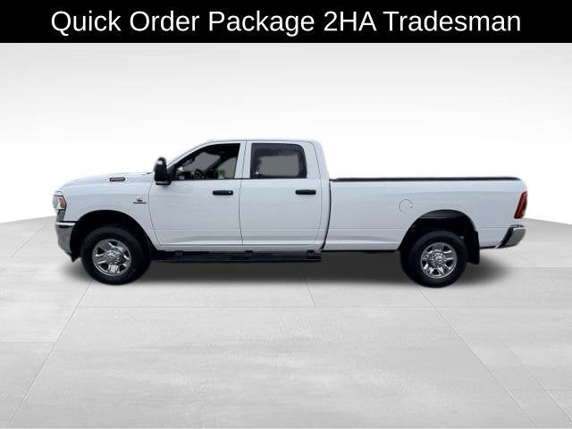 2024 RAM 2500 Tradesman Crew Cab 4x4 8' Box