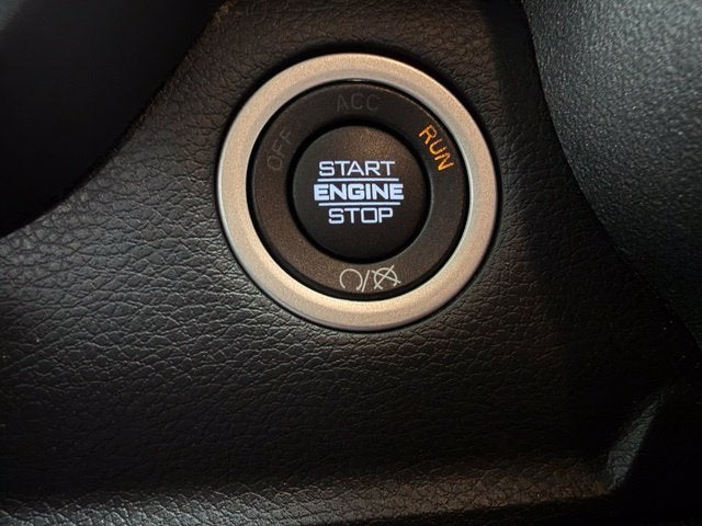 2022 RAM 2500 Tradesman Crew Cab 4x4 8' Box