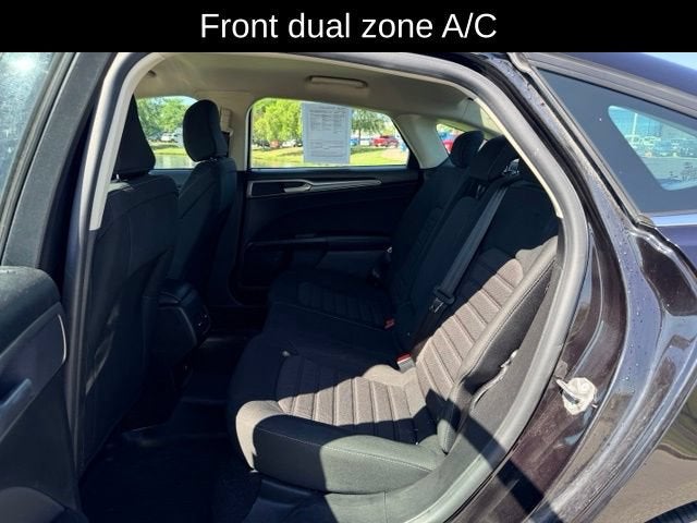 2020 Ford Fusion SE