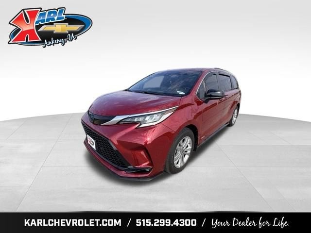2021 Toyota Sienna XSE