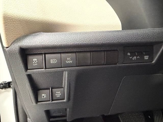 2025 Toyota Sienna Limited