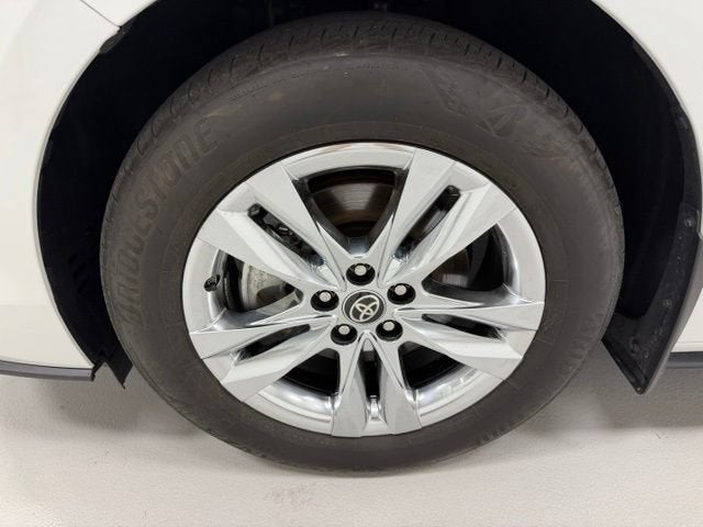 2025 Toyota Sienna Limited