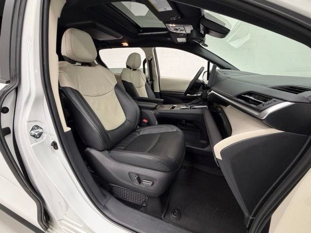2025 Toyota Sienna Limited
