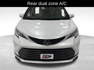 2025 Toyota Sienna Limited