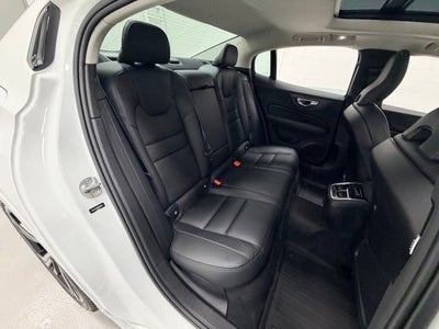2024 Volvo S60 Ultimate Dark Theme