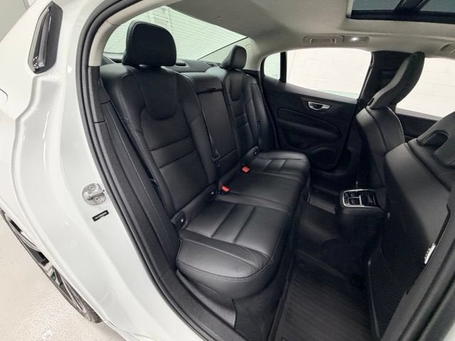 2024 Volvo S60 Ultimate Dark Theme