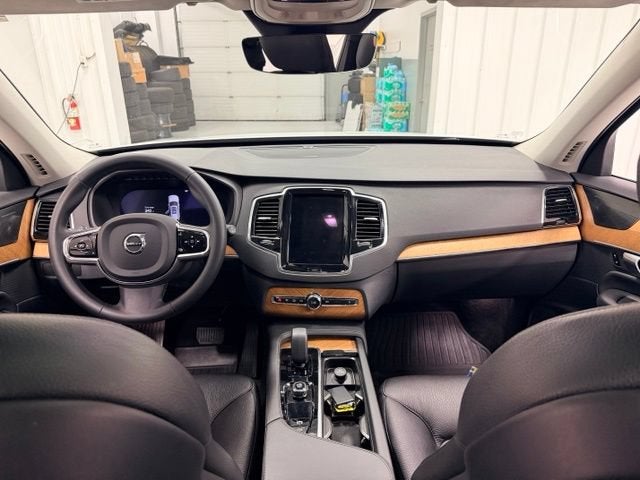 2023 Volvo XC90 B6 Plus 7-Seater
