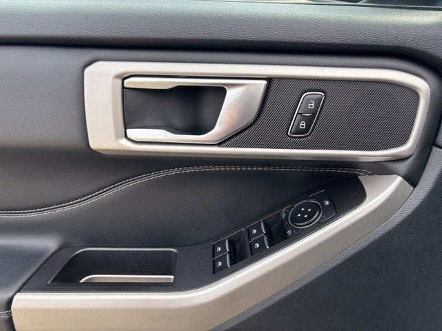 2023 Ford Explorer XLT - Photo 19