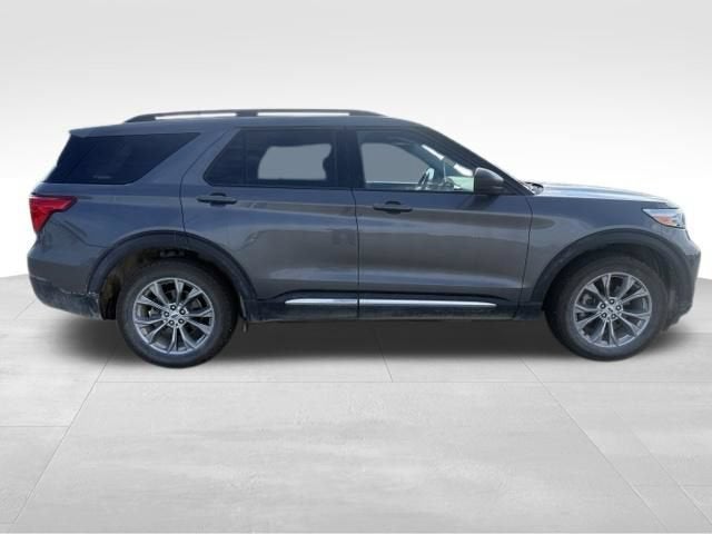 2023 Ford Explorer XLT - Photo 3