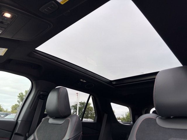 2026 Ford Explorer ST - Photo 17
