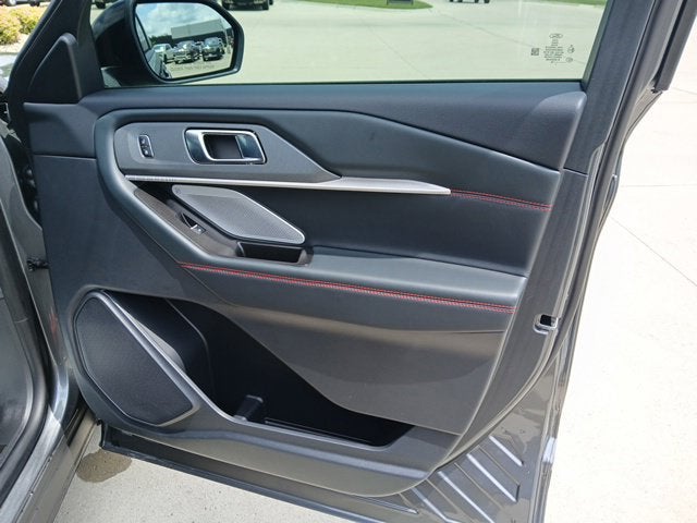 2026 Ford Explorer ST - Photo 31