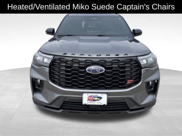 2026 Ford Explorer ST - Photo 9