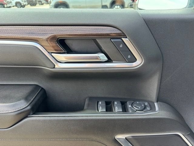 2024 Chevrolet Silverado 1500 RST - Photo 18