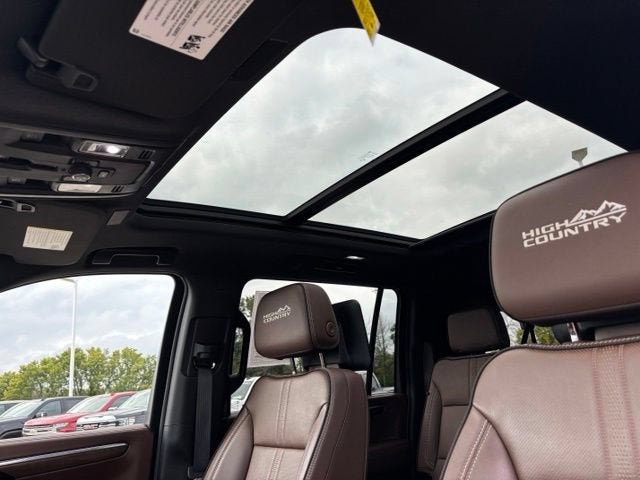 2025 Chevrolet Suburban High Country