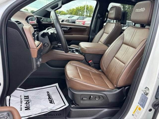 2025 Chevrolet Suburban High Country