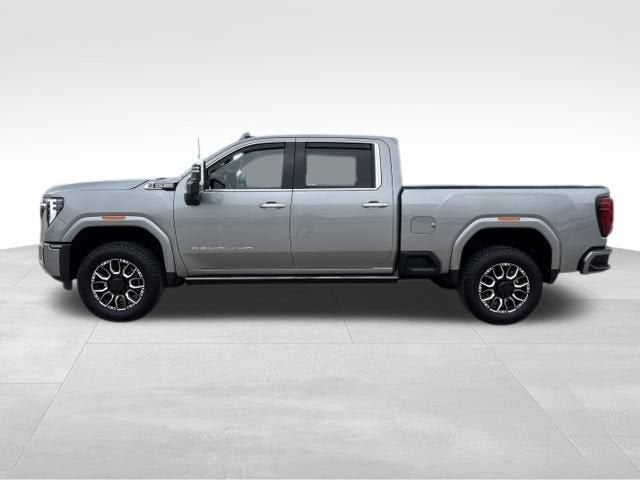 2025 GMC Sierra 3500 HD Denali