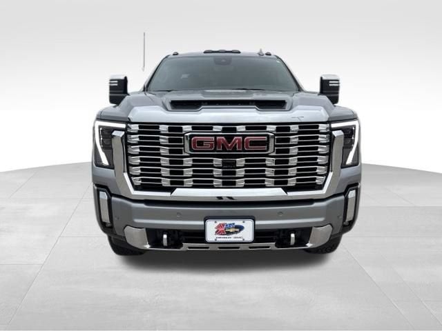 2025 GMC Sierra 3500 HD Denali