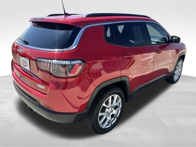 2023 Jeep Compass Latitude Lux FWD