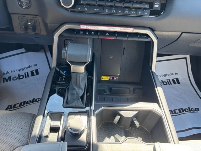 2025 Toyota Tundra Hybrid Limited CrewMax 6.4' Bed