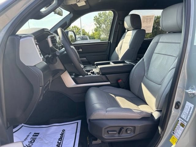 2026 Toyota Tundra SR5 CrewMax 5.5' Bed