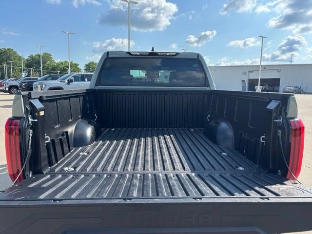 2026 Toyota Tundra SR5 CrewMax 5.5' Bed