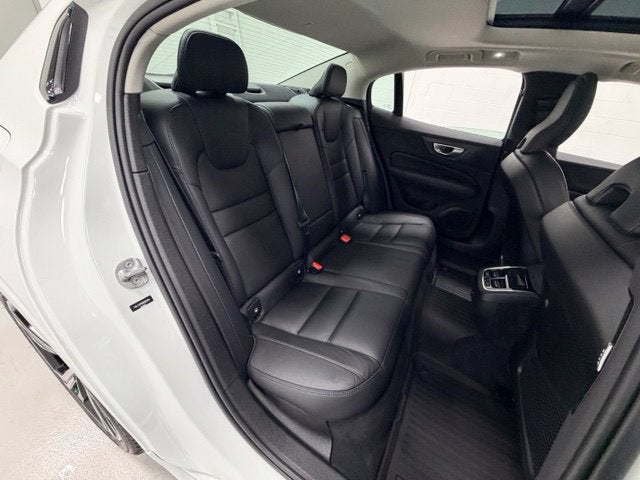 2024 Volvo S60 Ultimate Dark Theme