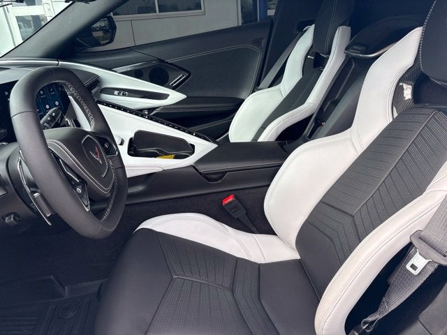 2025 Chevrolet Corvette Stingray 2LT