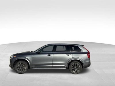 2020 Volvo XC90 T5 Momentum 7 Passenger