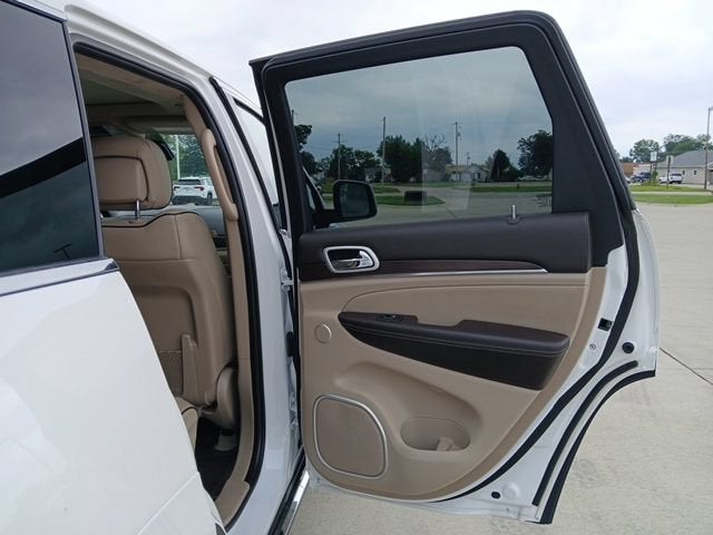 2021 Jeep Grand Cherokee Summit