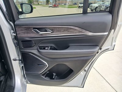 2022 Jeep Grand Cherokee Overland 4x4