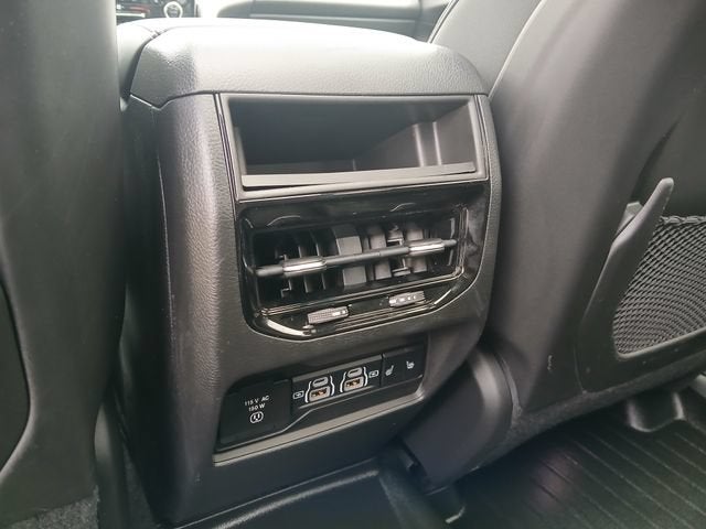 2022 Jeep Grand Cherokee Overland 4x4