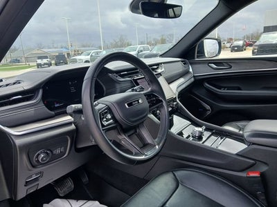 2022 Jeep Grand Cherokee Overland 4x4
