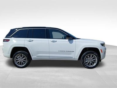 2022 Jeep Grand Cherokee Summit 4x4