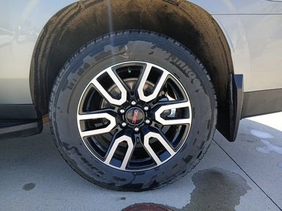 2024 GMC Yukon XL AT4